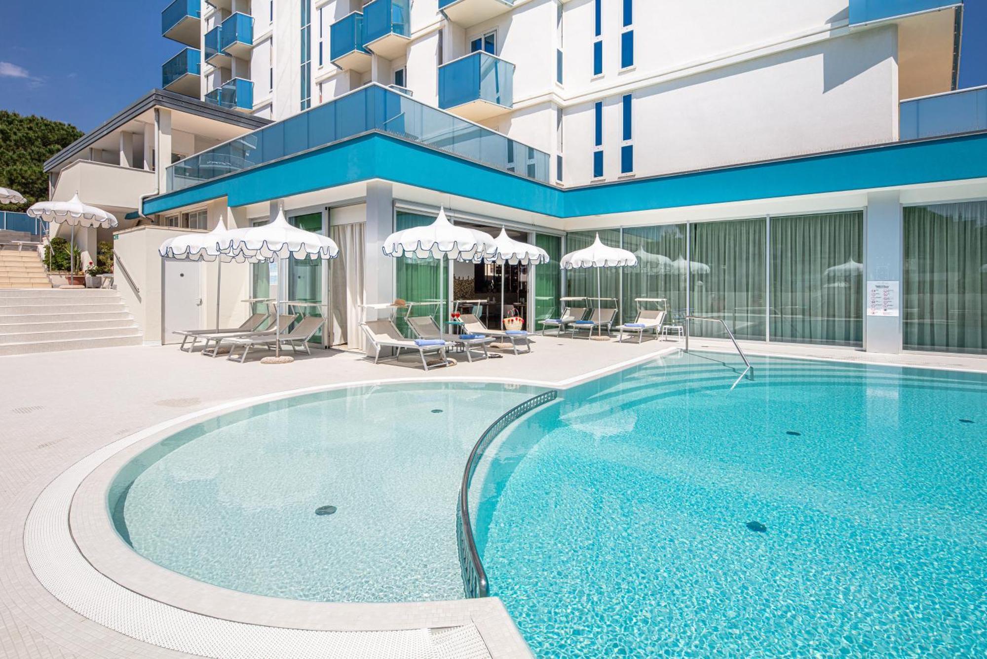 Hotel Parigi Bibione Exterior foto
