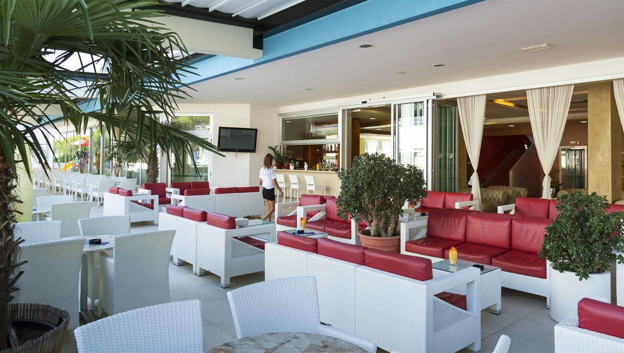 Hotel Parigi Bibione Exterior foto